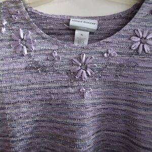 NWOT Alfred Dunner Purple Lavender PasTextured Top with Floral Embellishments PL